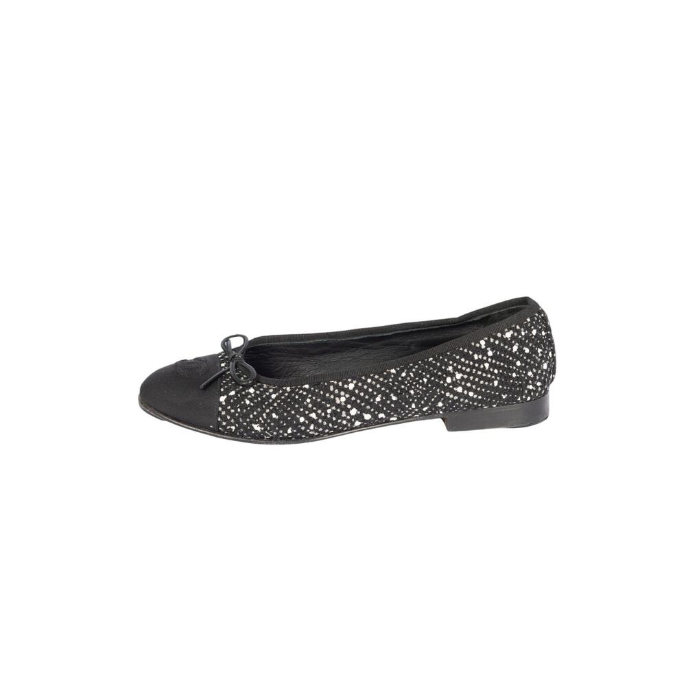 CHANEL Black Tweed CC Cap Toe Ballet Flats Size 37.5 US 7.5 - Picture 1 of 4